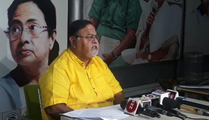 পরিকল্পনা করে মাধ্যমিক পরীক্ষায় অশান্তির চেষ্টা চালানো হচ্ছে: শিক্ষামন্ত্রী