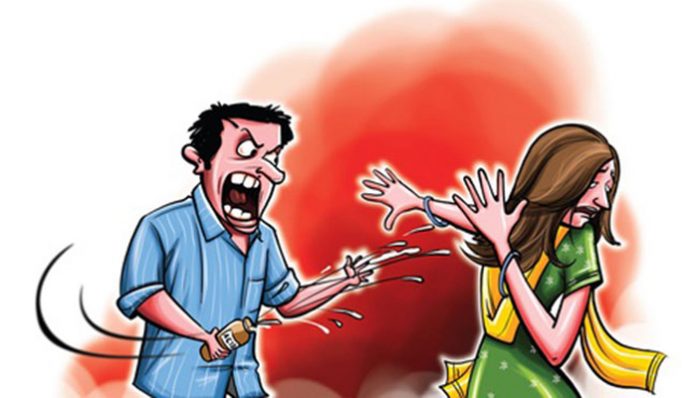 হিন্দমোটরে অ্যাসিড হামলা