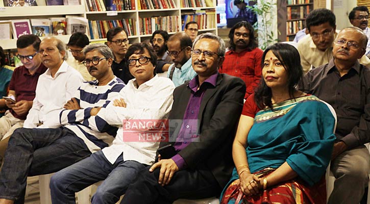 দর্শক আসনে অতিথিরা। ছবি: ডিএইচ বাদল