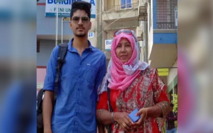 মা-ছেলে