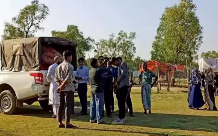 পর্যটক চুল