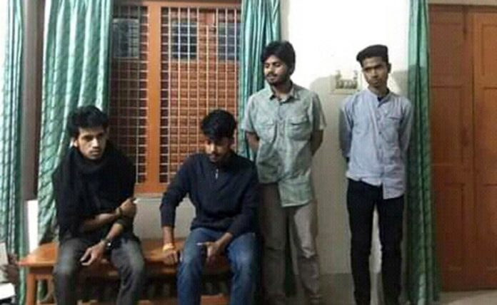 রাবি ছিনতাই