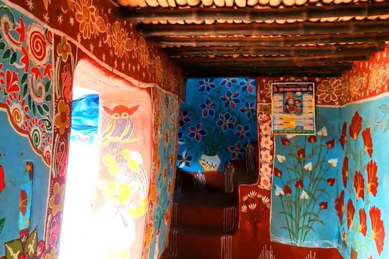 দেশভাগের পর পূর্ব পাকিস্তানের অংশ হয় নাচোল।